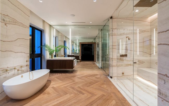 Stunning modern bathroom in an exclusive waterfront luxury villa rental in Miami - Nomade Villa Collection