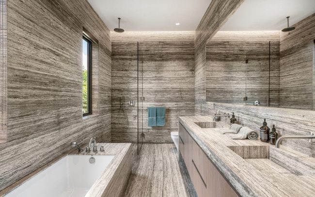 Luxury bathroom in an exclusive waterfront luxury villa rental in Miami - Nomade Villa Collection