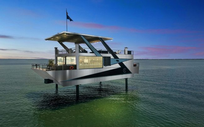 Villa Hydraex - Floating Mansion Yacht in Miami - Nomade Villa Collection